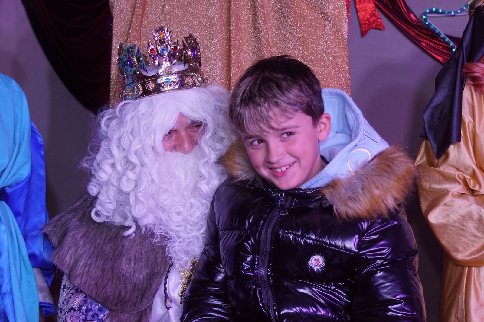 Los Reyes Magos reciben las cartas de los niños de El Encinar