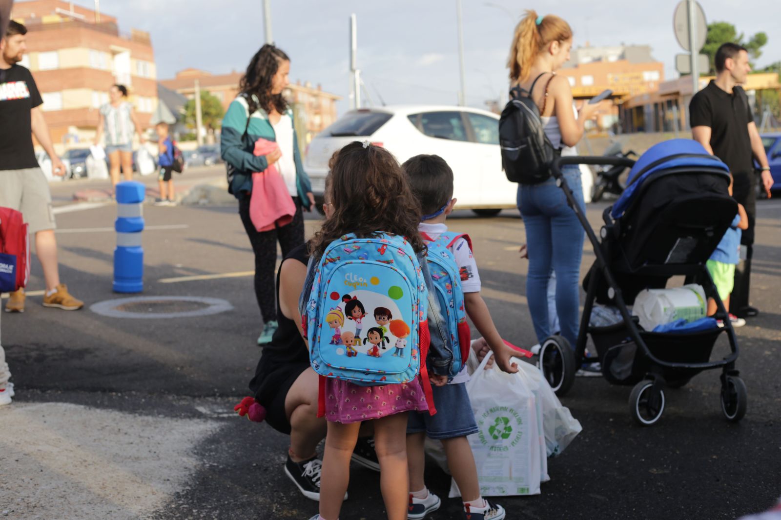Niños en la vuelta al colegio en su primer día de clases   Foto Agencia ICAL (11)
