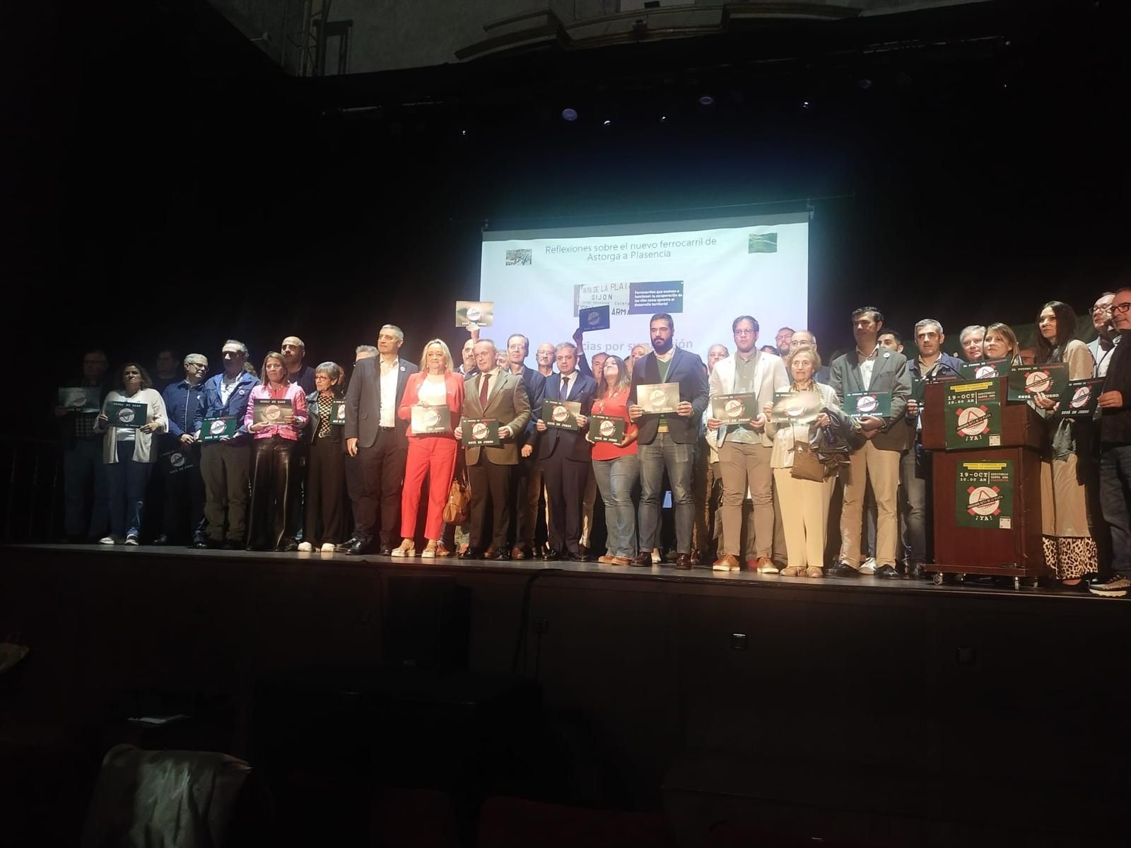 ‘Encuentro para Exigir la Reapertura del Tren Ruta de la Plata’, Plasencia.