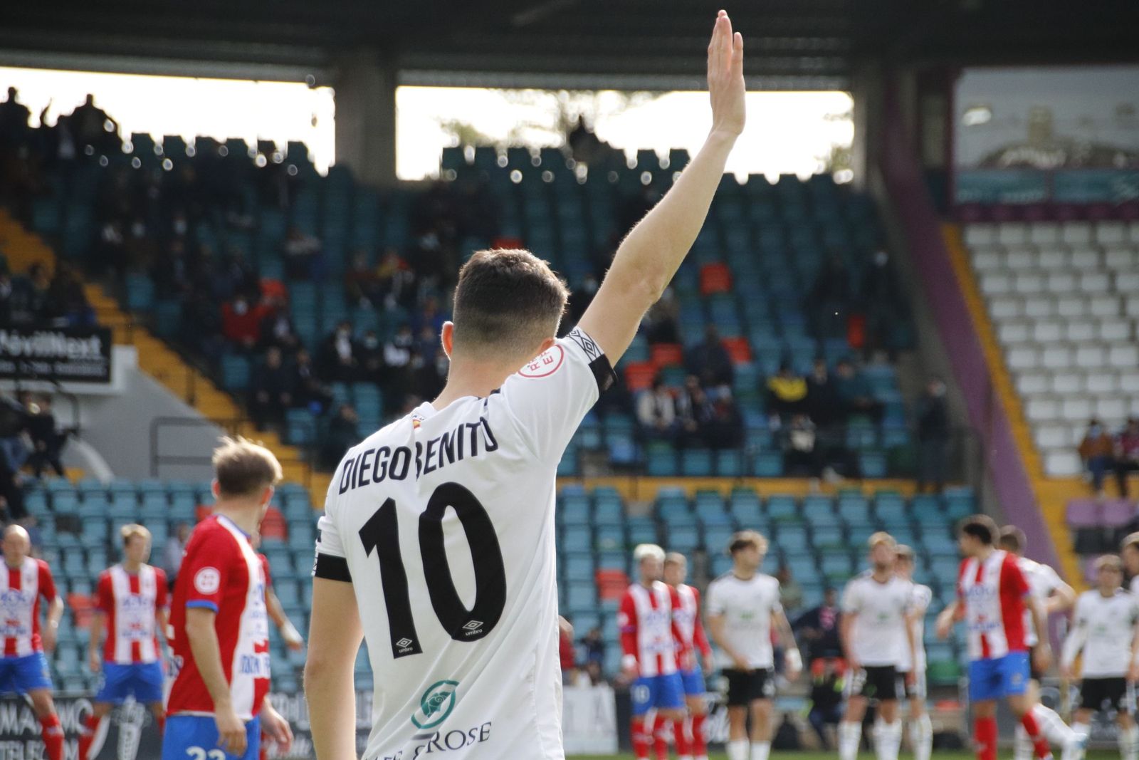 20220327170926-mg-8081