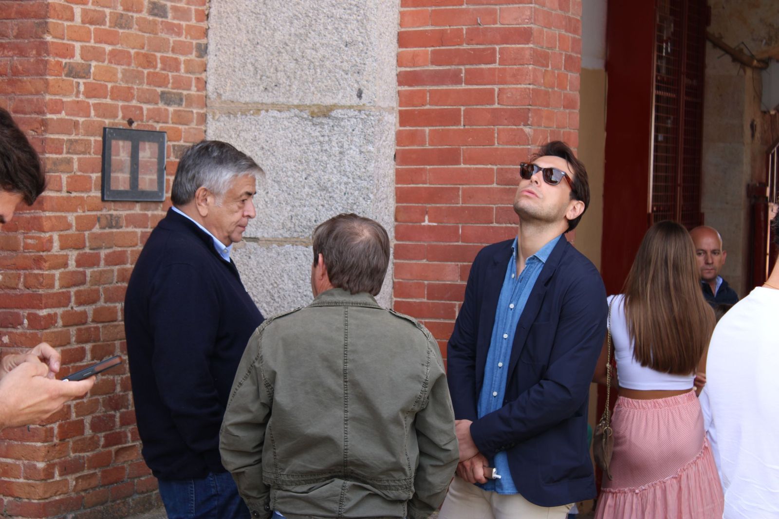 Sorteo de la corrida de Vellosino para Damián Castaño, Diego San Román e Ismael Martín en La Glorieta