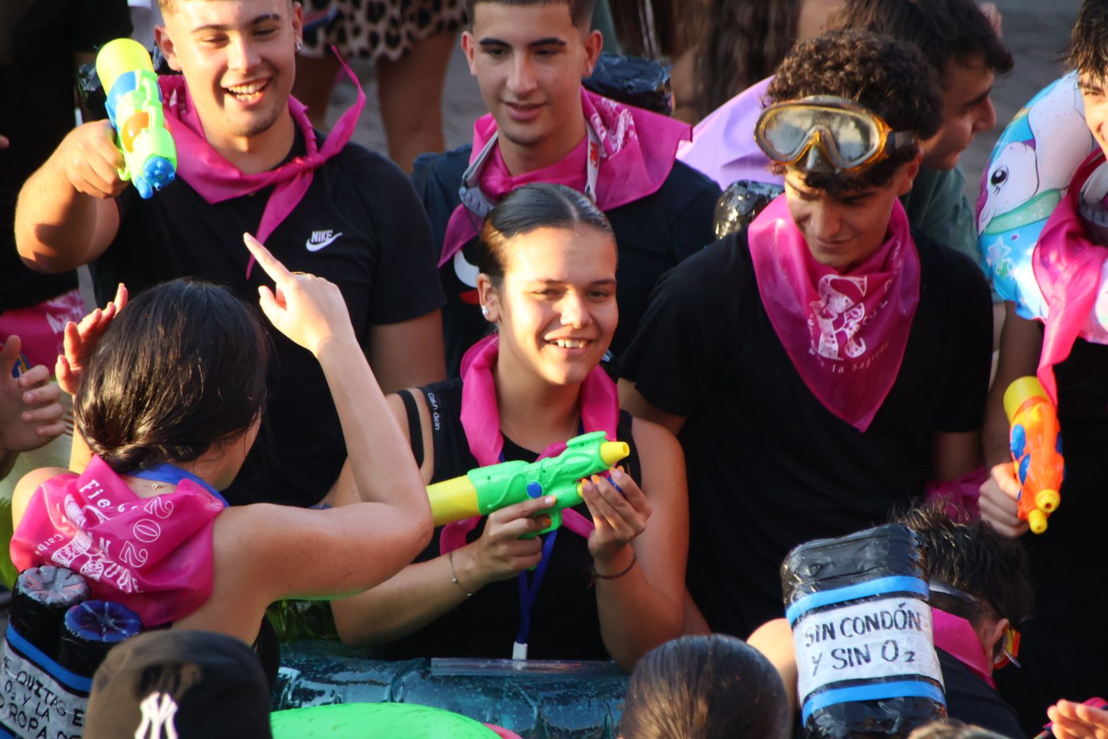 Chupinazo en Carbajosa con batucad