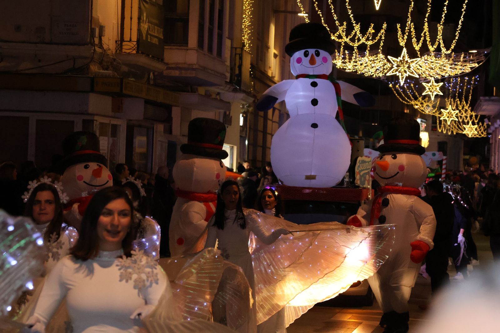 GALERÍA | El animado pasacalles de Escena por el centro de Zamora, en imágenes