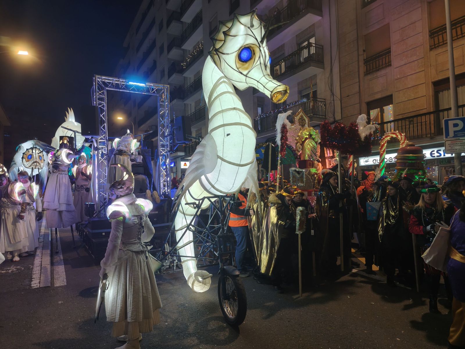 Los Reyes Magos recorren las calles de Salamanca en la Cabalgata 2026