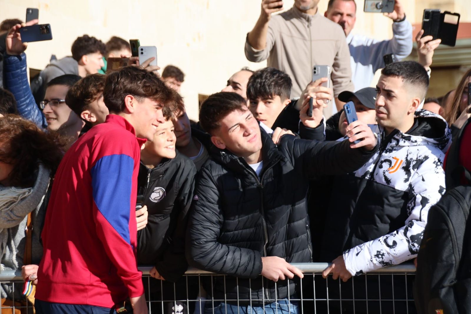 whatsapp-image-2024-01-18-at-11-37-01-1