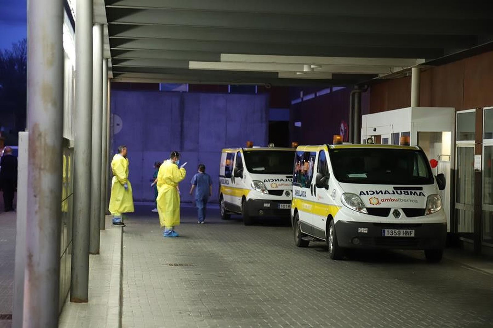 Coronavirus ambulancia hospital epi casos (10)