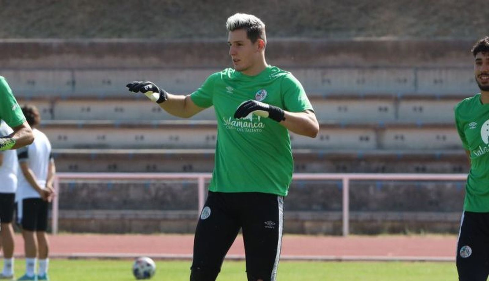 Javi Benítez, en una sesión de trabajo en Las Pistas / FOTO: SALAMANCA24HORAS.COM
