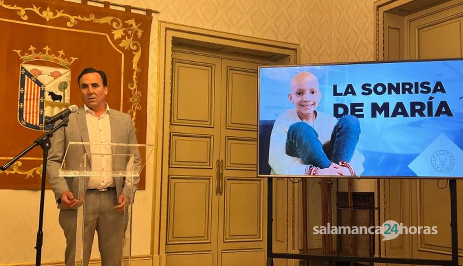 El padre de María Caamaño y la Fundación 'La Sonrisa de María'. Fotos S24H