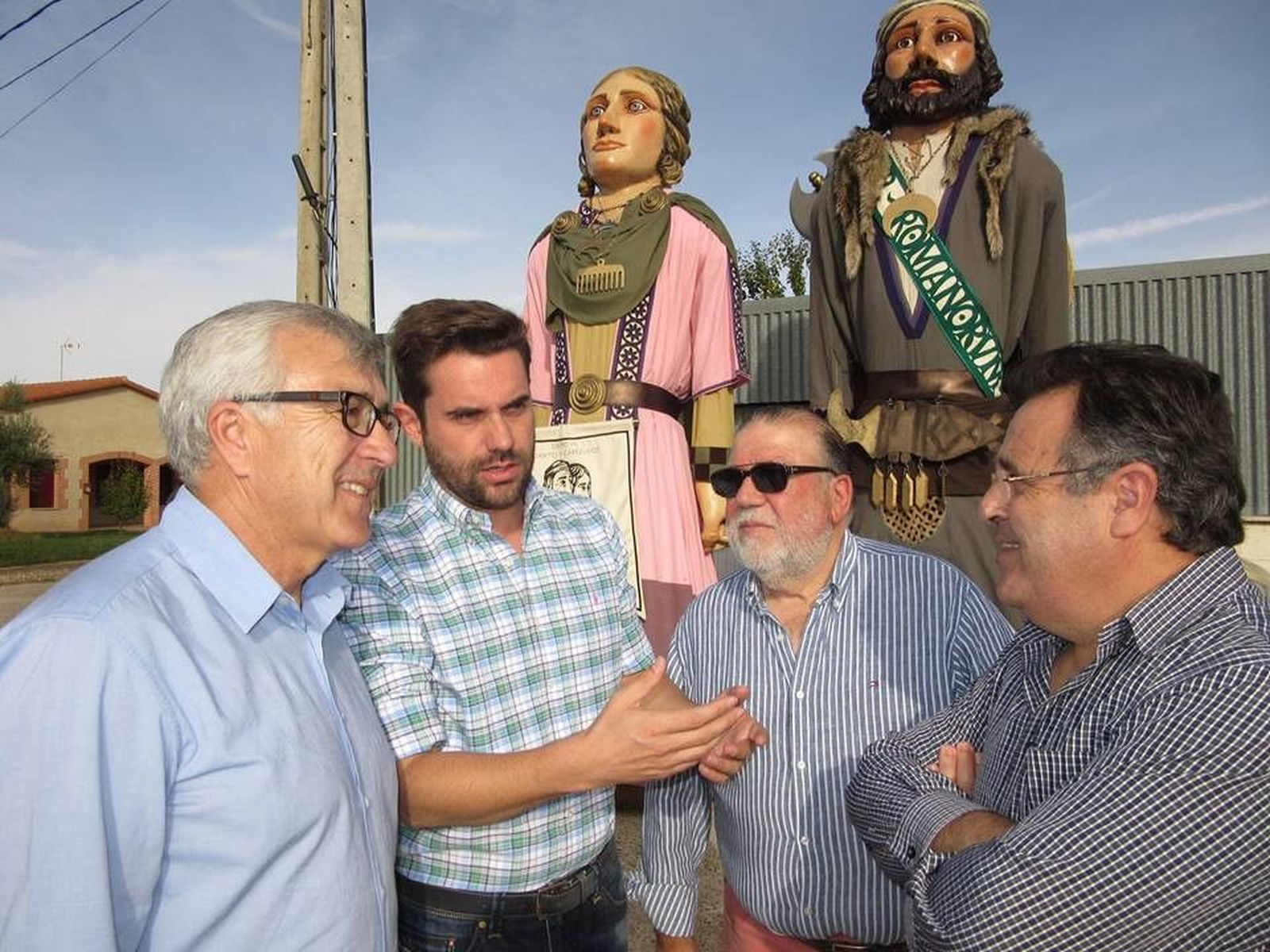 PSOE. José Fernández, Antidio Fagúndez, José Hernández y JI Martín Benito en Encuentro Gigantes Villaralbo
