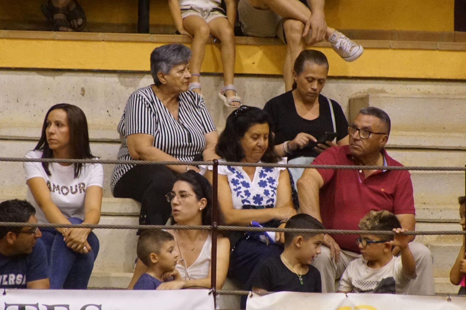 Multitudinario encierro nocturno en Alba de Tormes