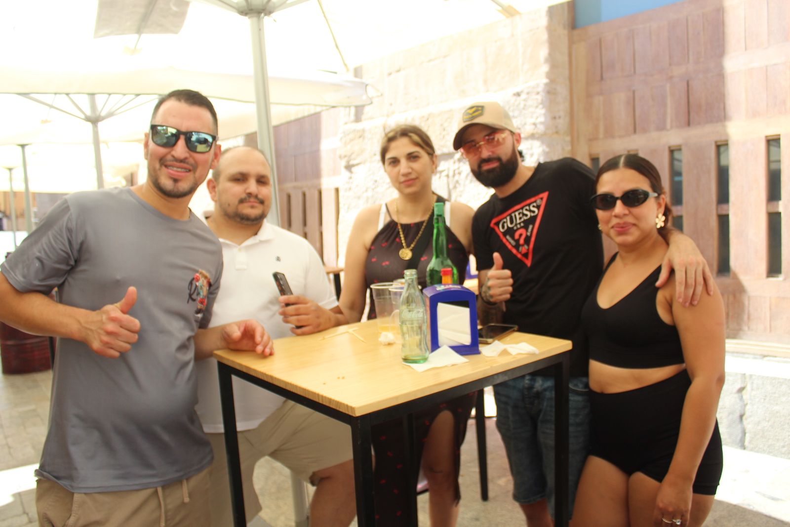 Ambiente en la Feria de Día en el mediodía de este sábado