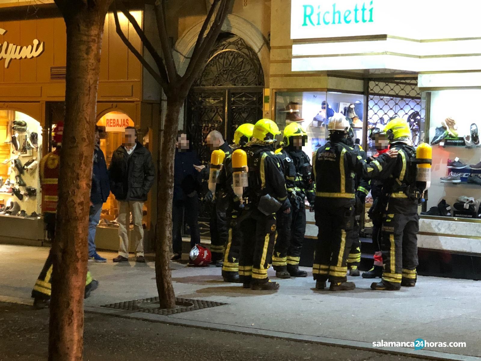 Bomberos en Vazquez Coronado (1)