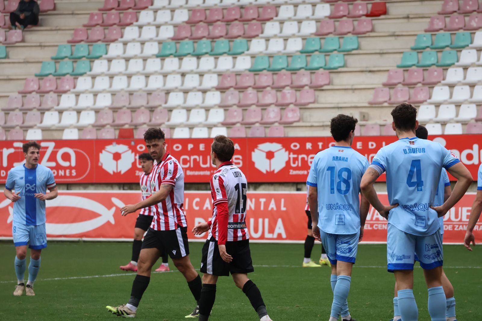 Zamora CF - Barakaldo (68).JPG