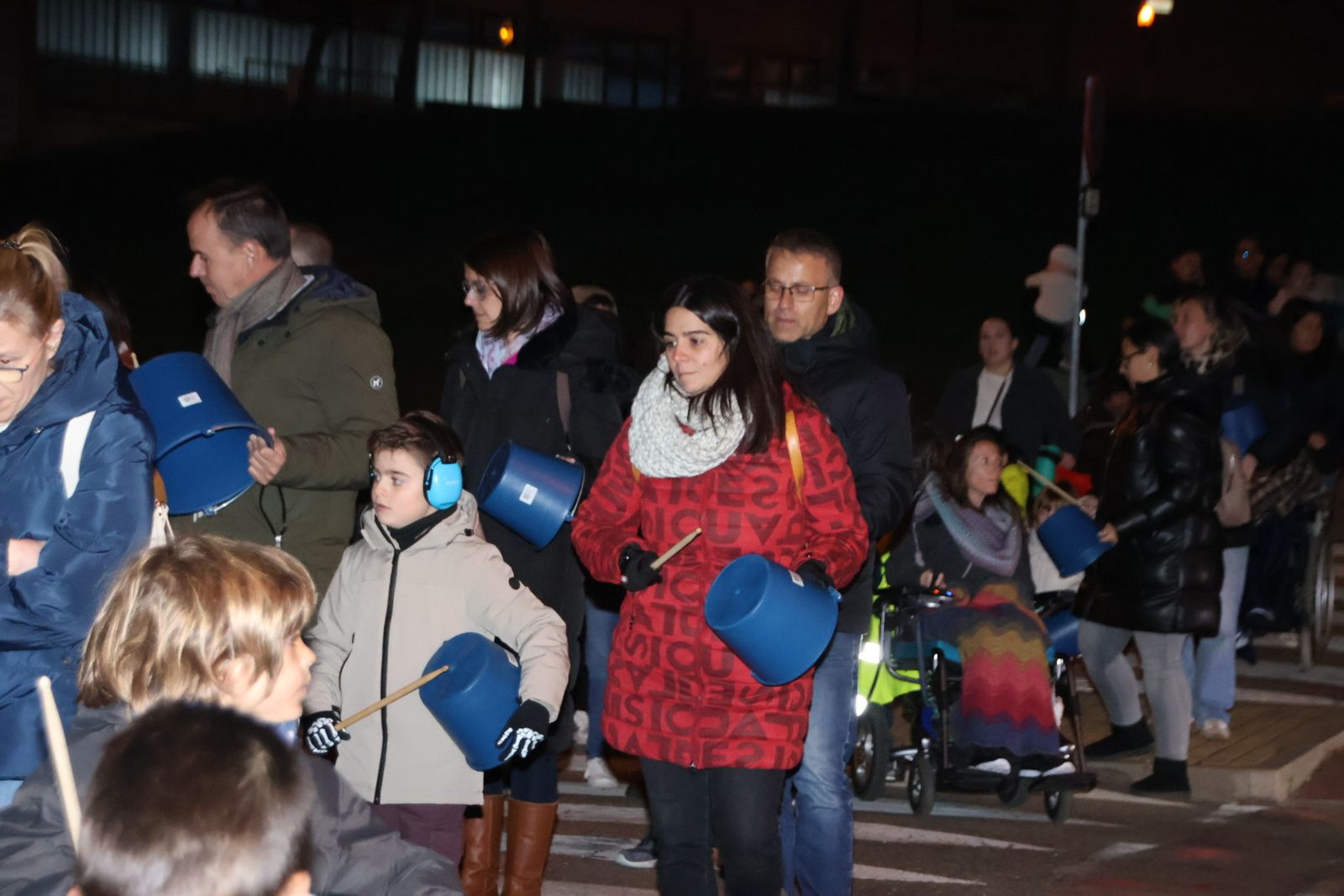 Pasacalles, batucada día Santa Cecilia
