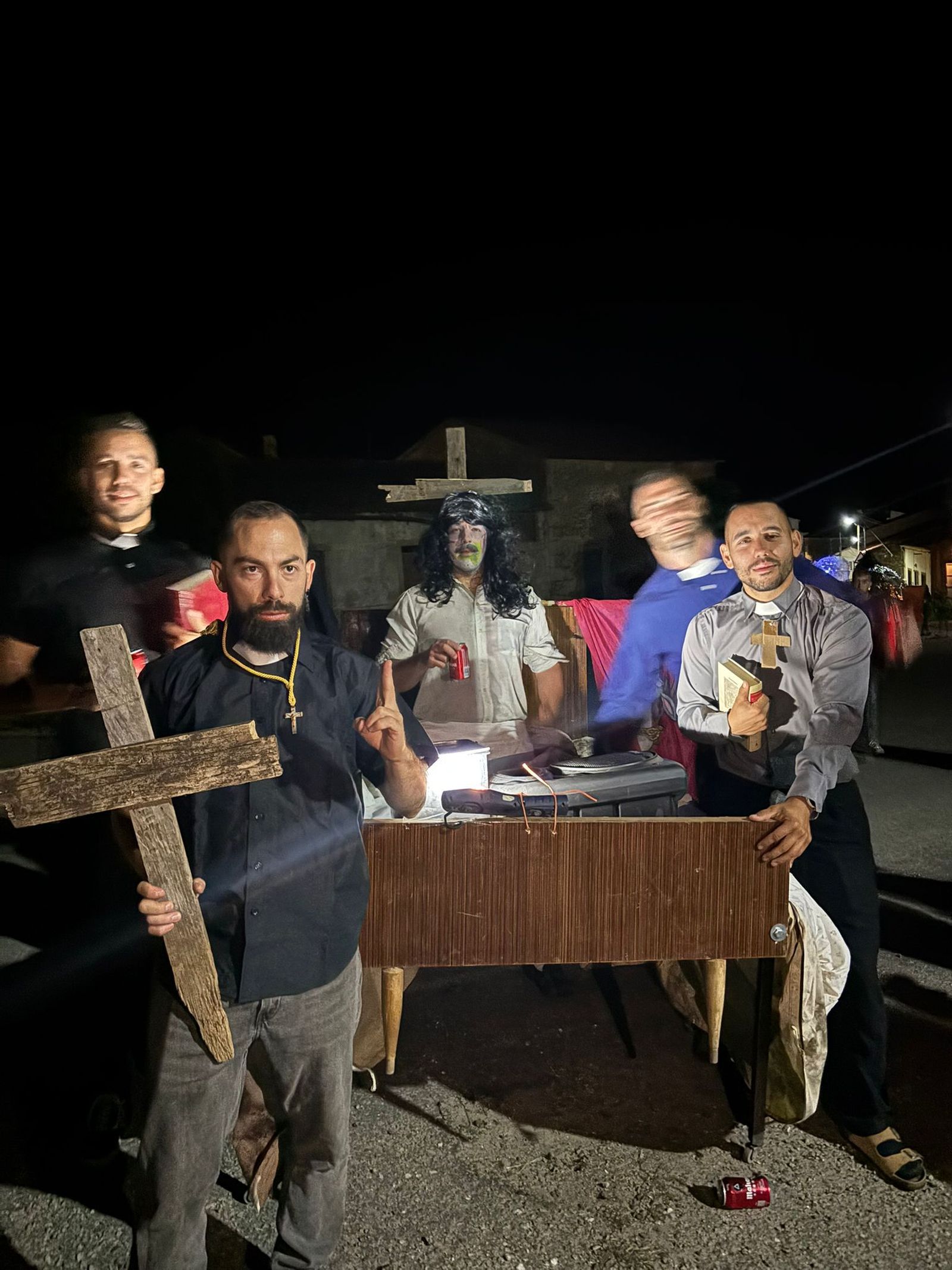 Desfile de peñas en Masueco 2025