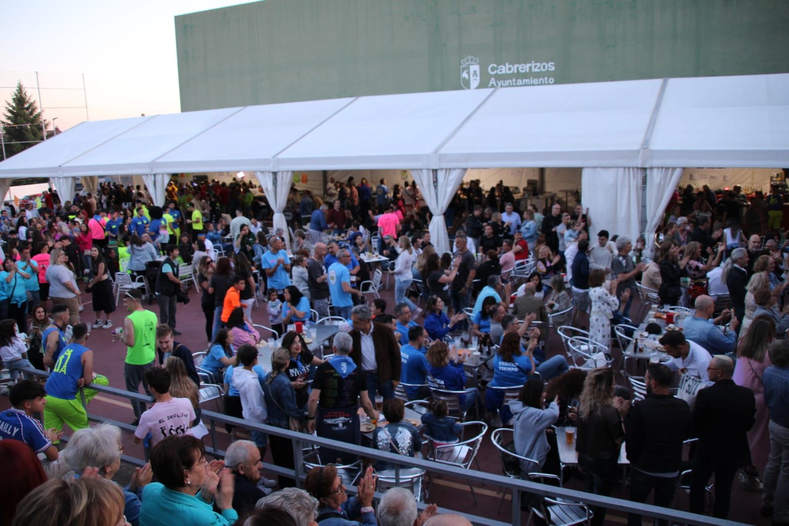 desfile-de-penas-y-pregon-en-cabrerizos-2024-fotos-javier-s-29