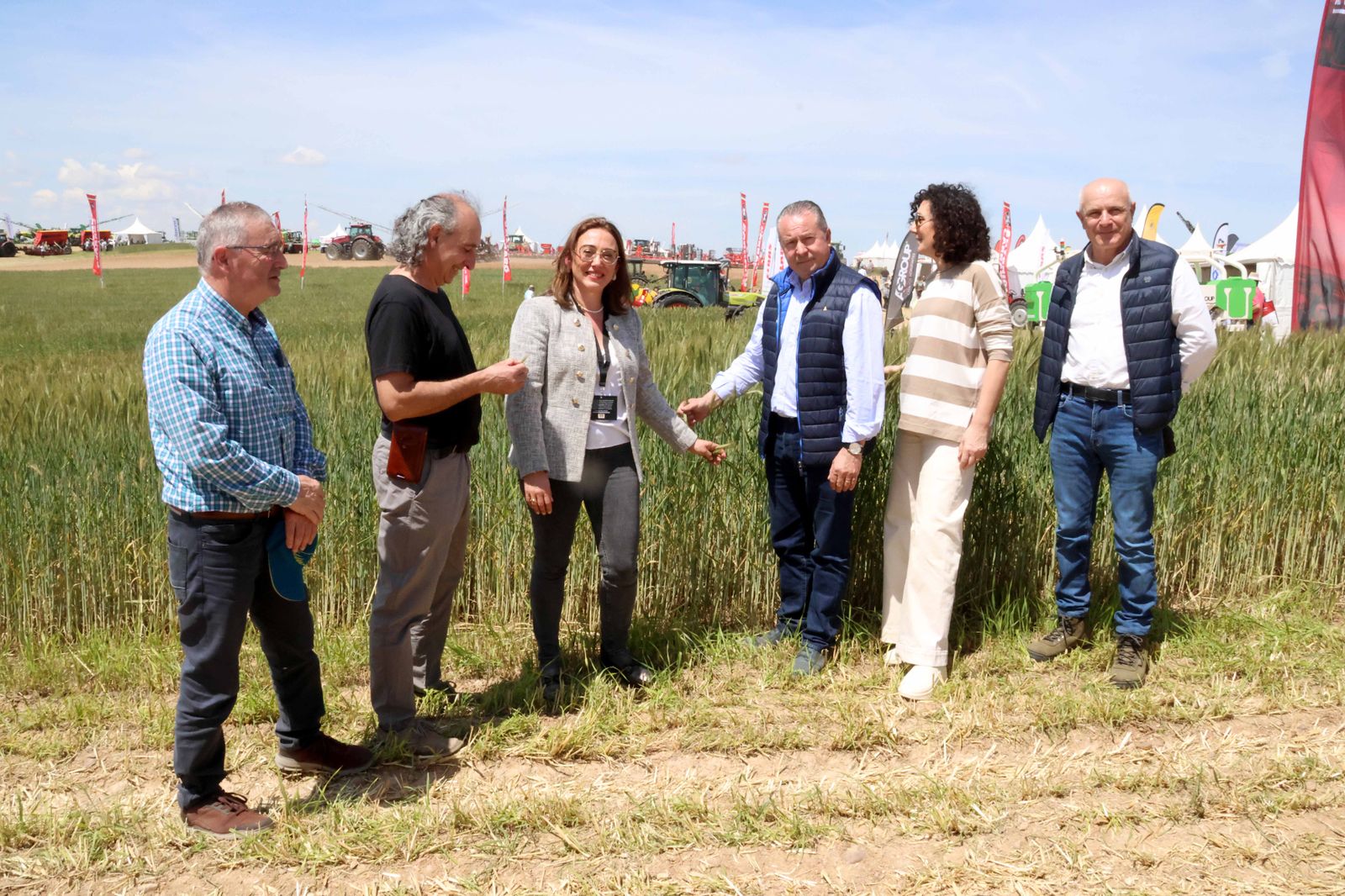 Castilla y León alza la voz por una PAC justa: Junta y OPAS firman una declaración conjunta con 12 grandes demandas