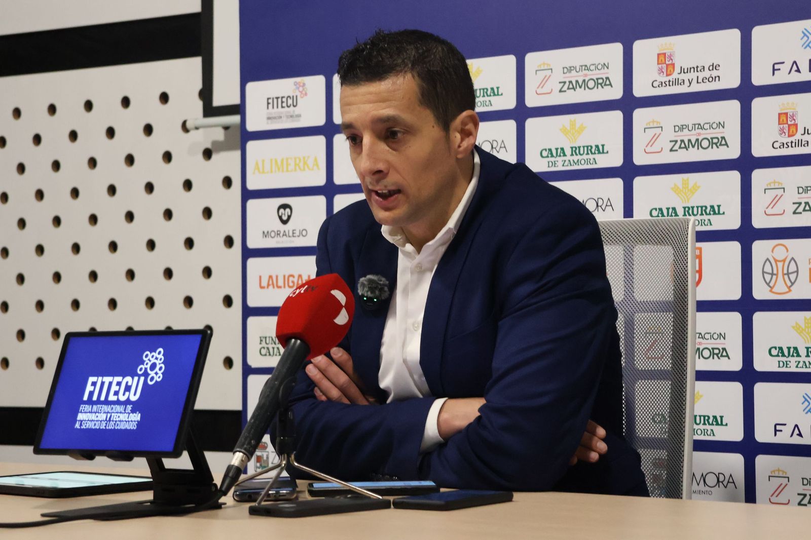 Saulo Hernández, en rueda de prensa