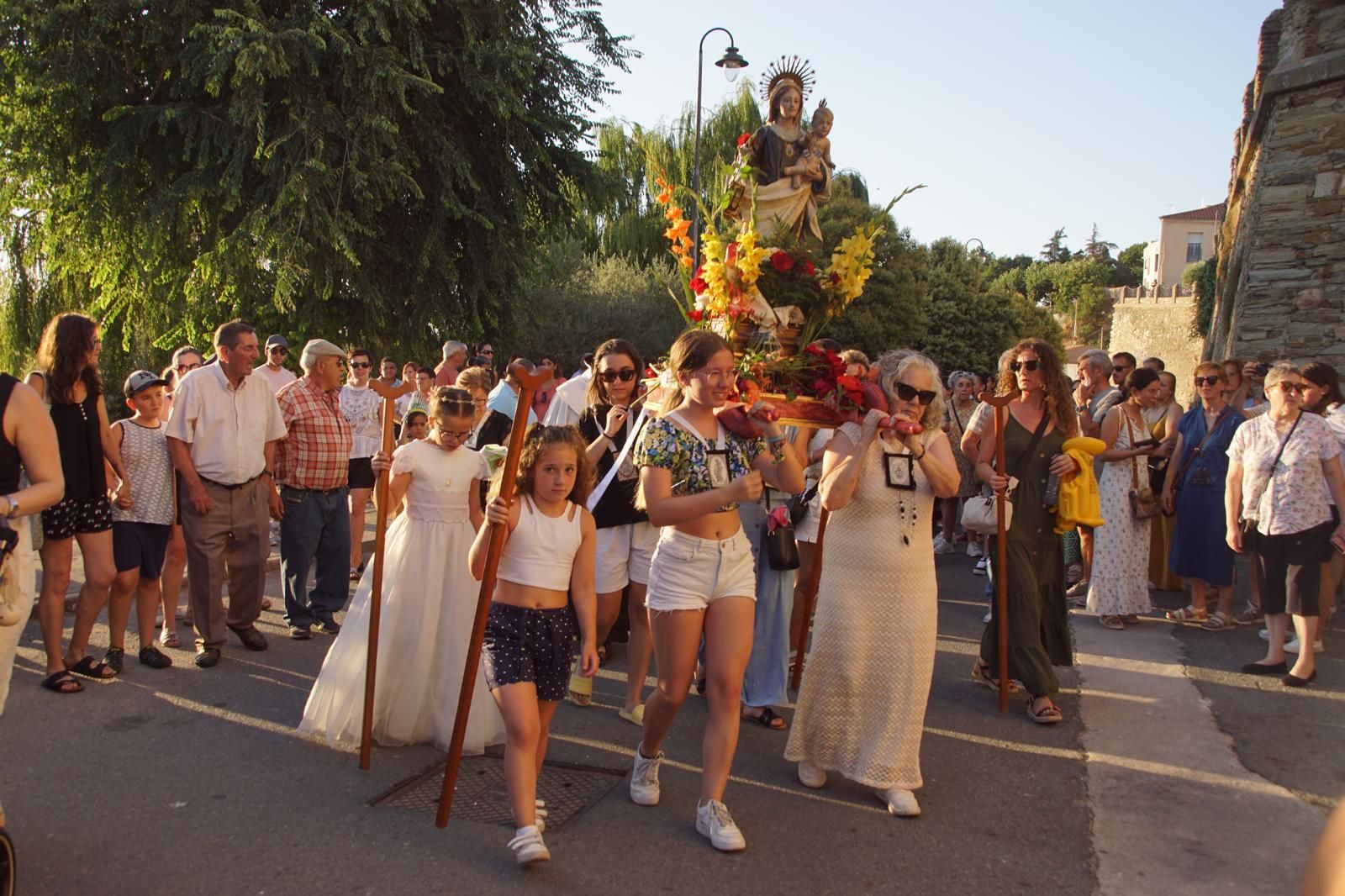 Procesión con la Virgen del Carmen por el río Tormes en Alba (51).jpeg