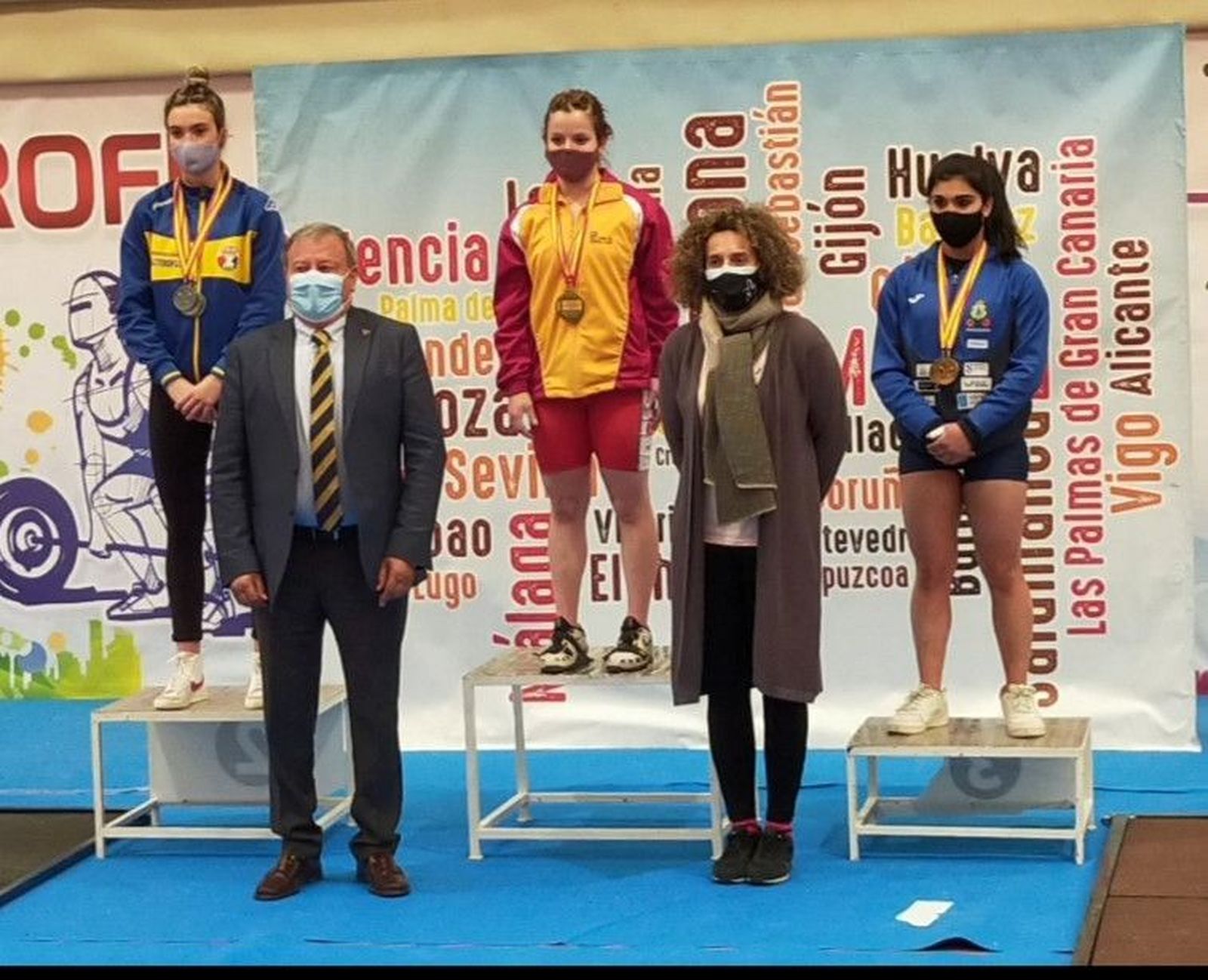 Nueve medallas para el Halterofilia Salamanca en el Campeonato de España junior