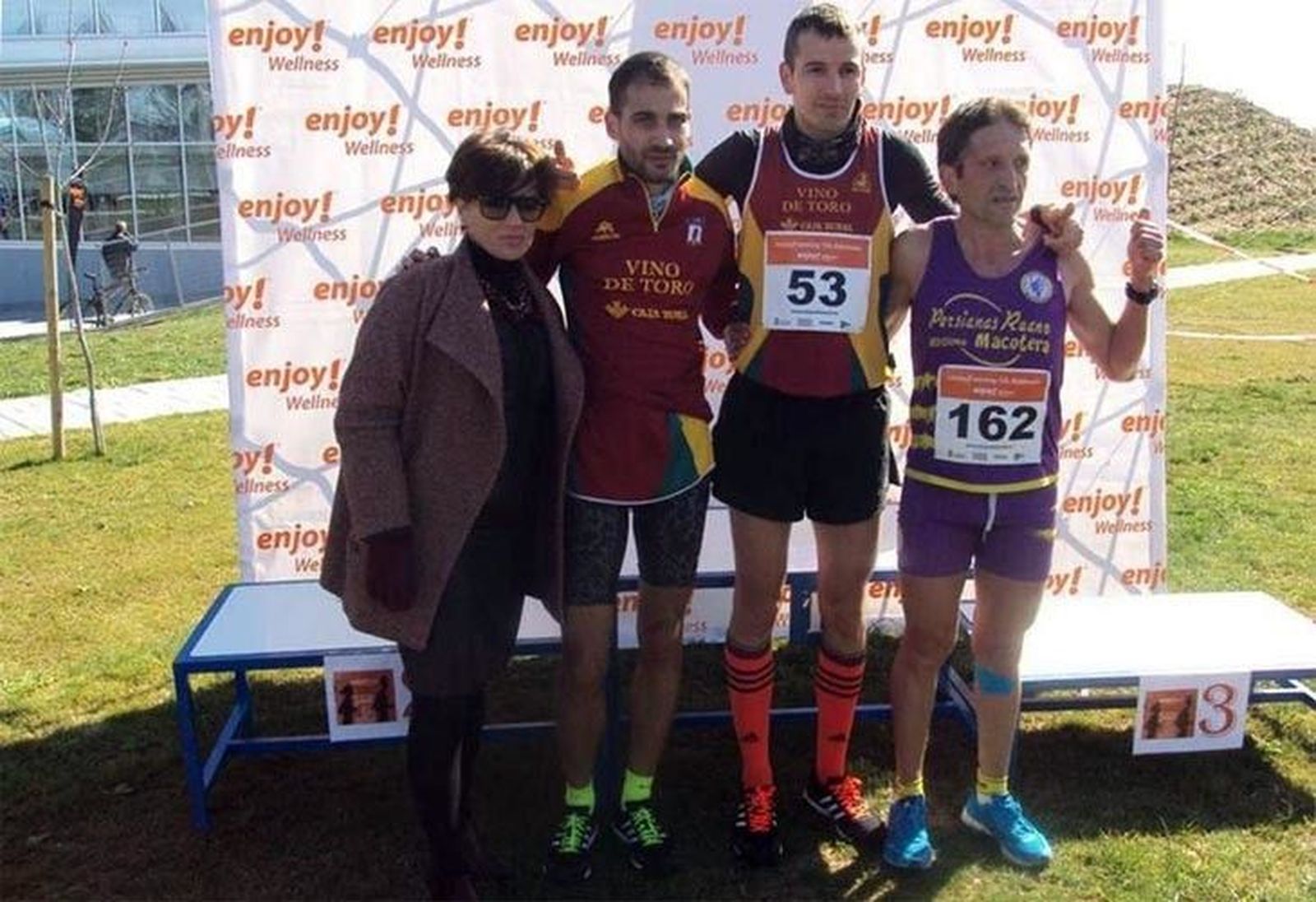 Alejandro González Zarza vence en la Enjoy Running