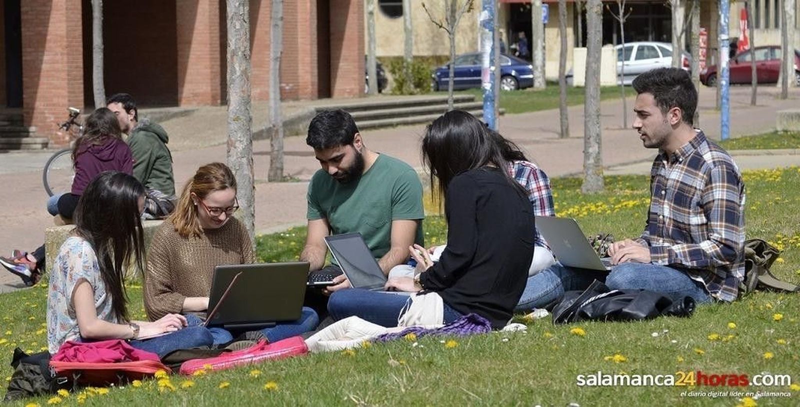 Buena pero insuficiente la promoción de asociados acreditados a Ayudantes Doctor