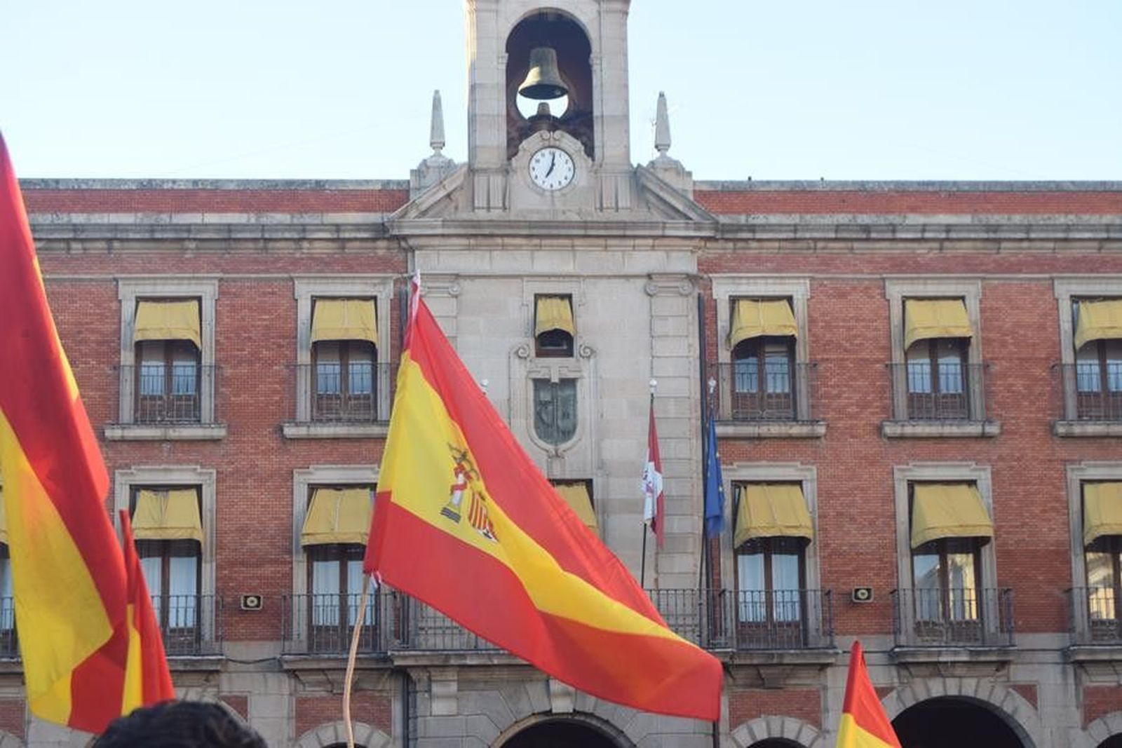 Defensa Unidad Espaa32