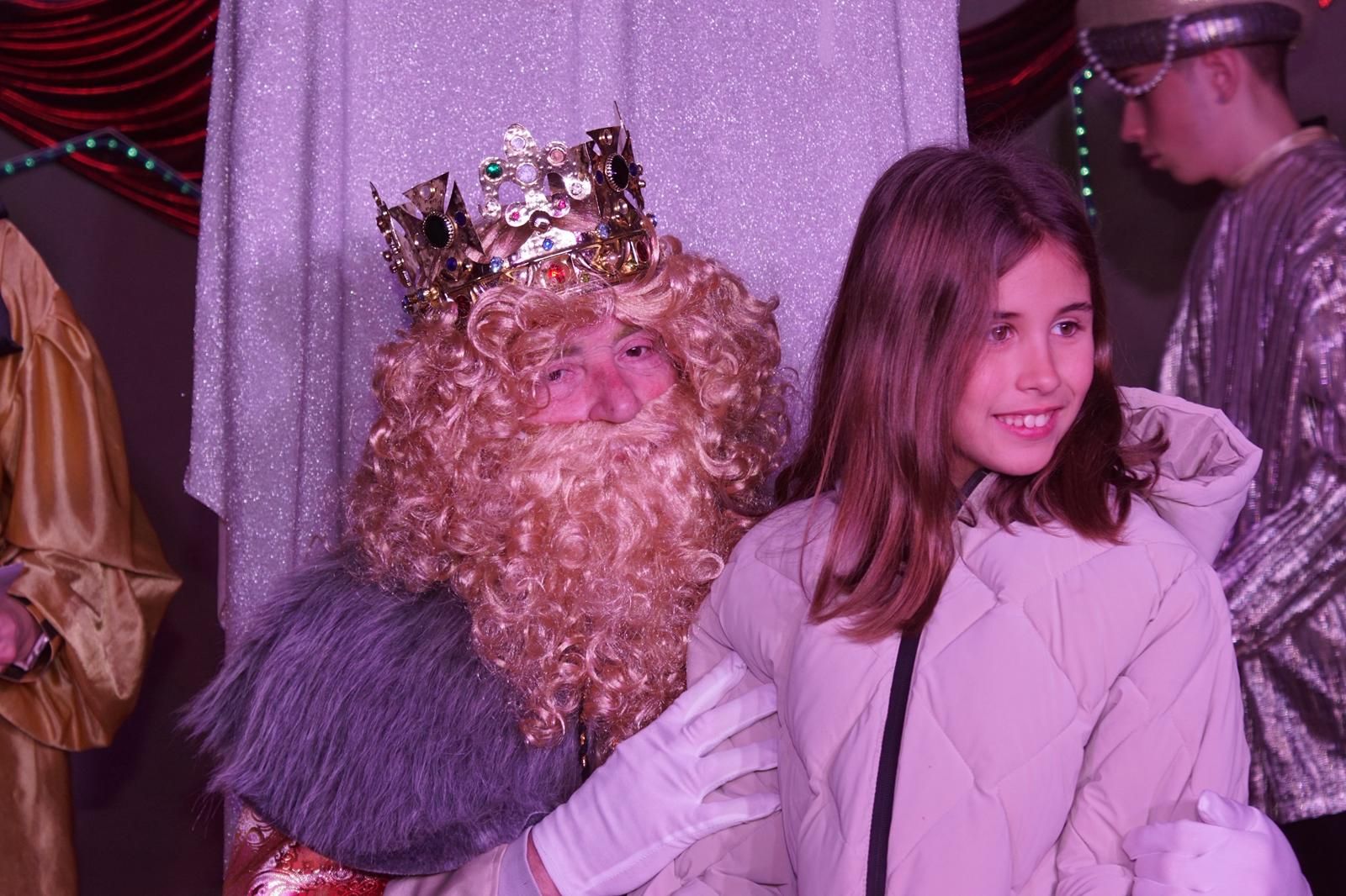 Los Reyes Magos reciben las cartas de los niños de El Encinar