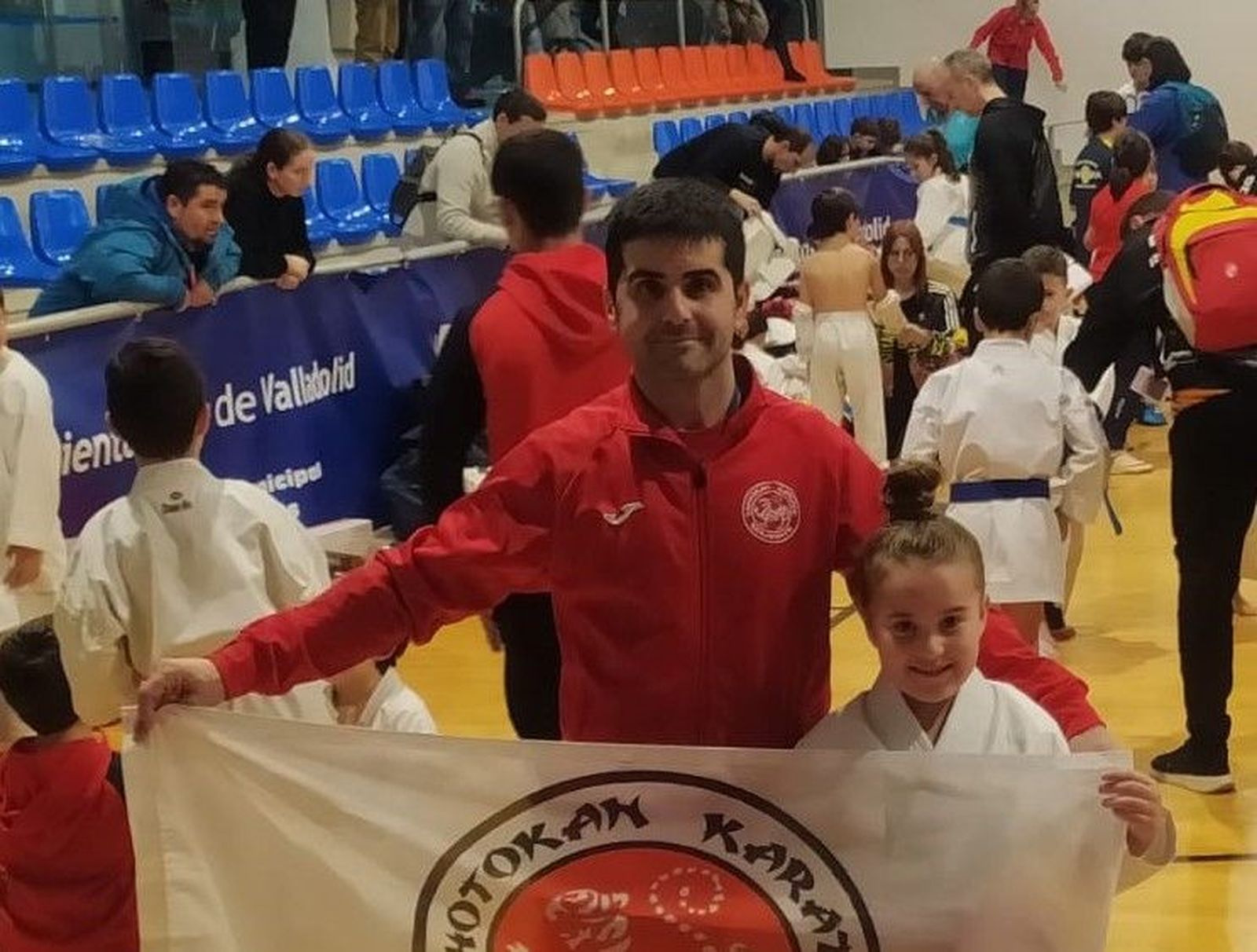 África García con solo 6 años logra un destacado 4º puesto en su primer Campeonato de Karate