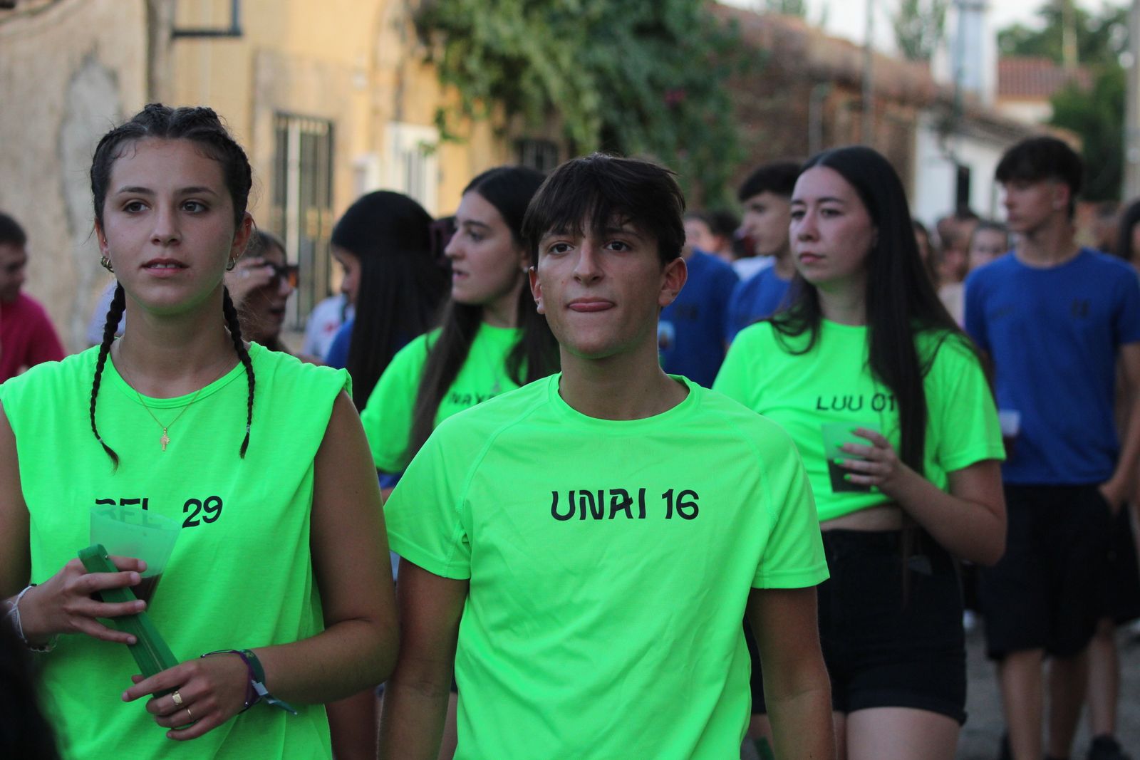 Doñinos de Salamanca. Pregón a cargo de la Asociación Noonan con Celia Vega Cepriá. Acto amenizado con sangría y la charanga El bombazo.
