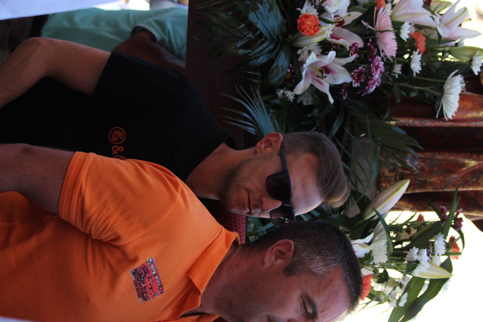 Misa solemne en honor a Santa Marta y a continuación procesión y vino español en el paseo fluvial.