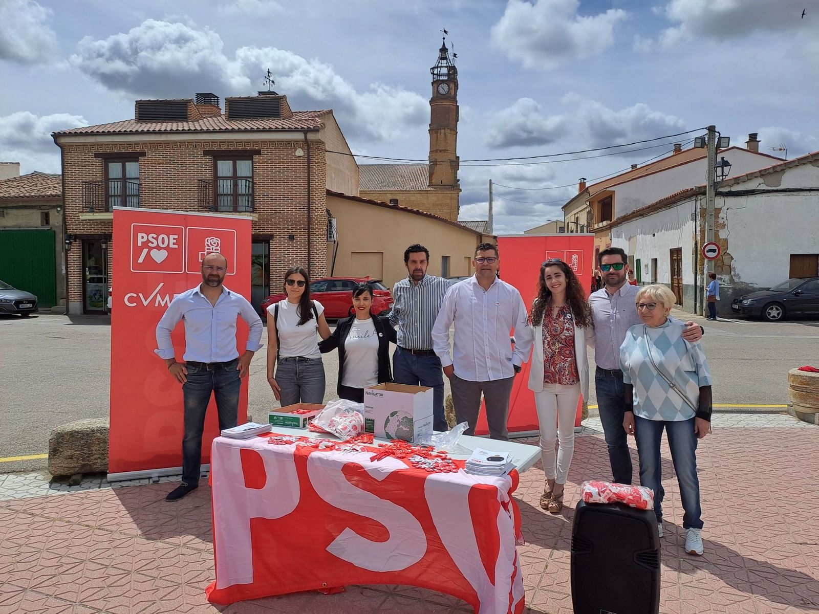 01 PSOE Moraleja del Vino. Candidatura y visita Secretario General y Vicesecretaria 30 04 2023