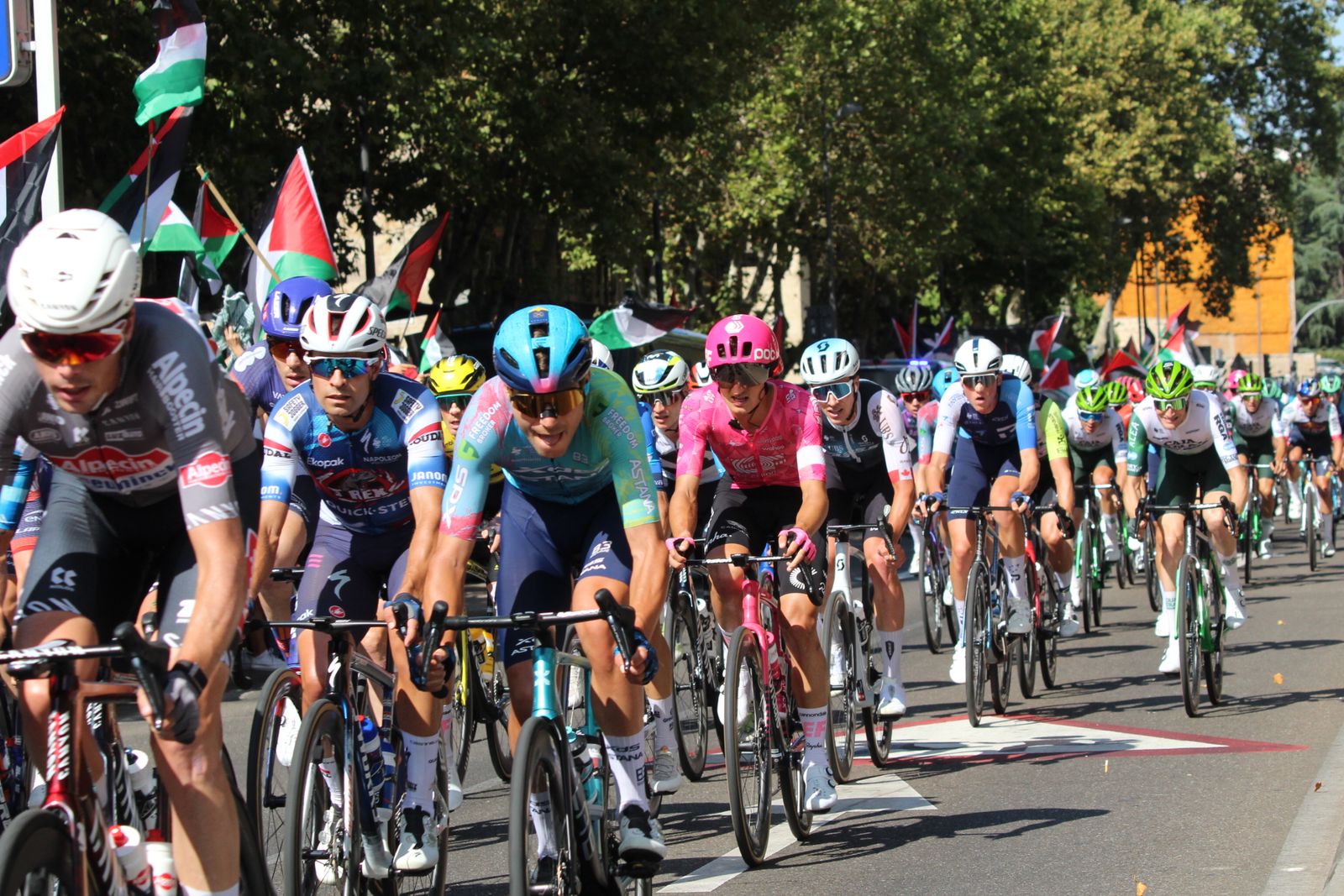 Vuelta ciclista a su paso por Salamanca