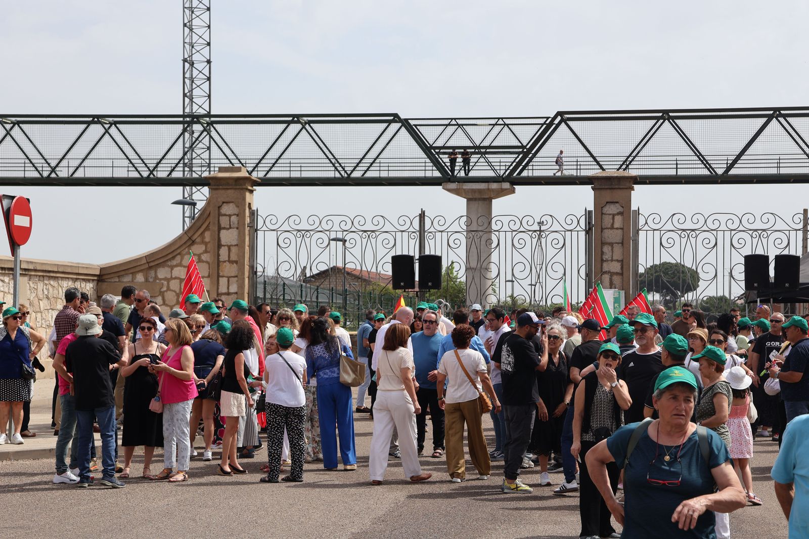 manifestacion-contra-la-perida-de-servicios-de-ave-28