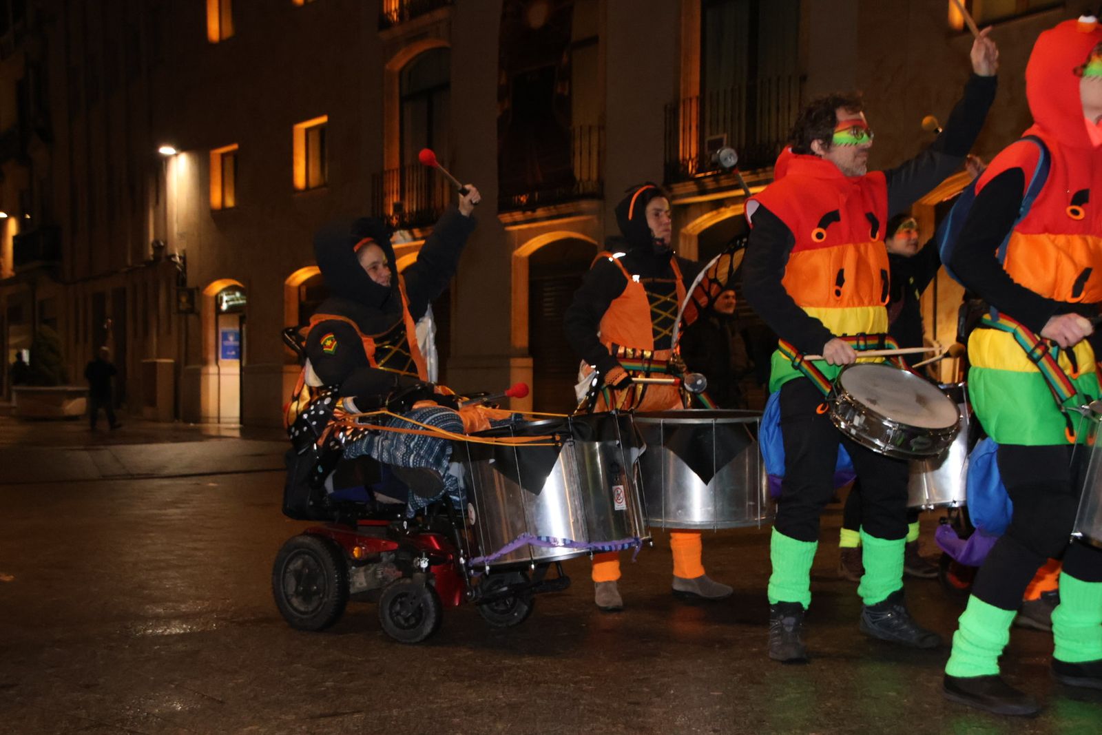 Pasacalles desde la Plaza del Liceo