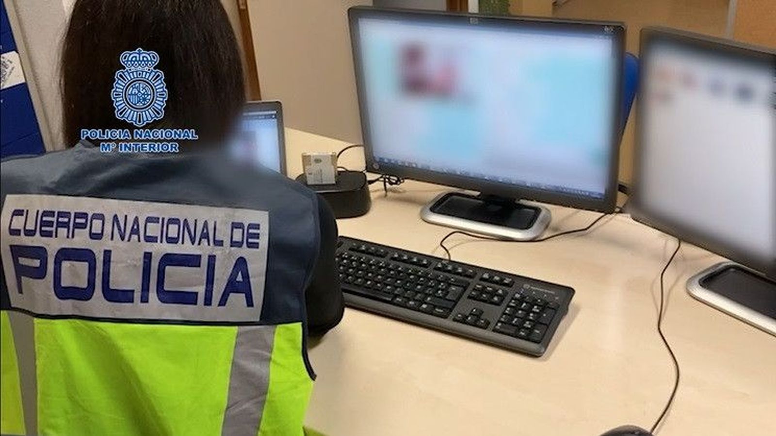 Detenida una mujer que prostituía a menores y ofrecía la virginidad de una niña de 14 años a conocidos
