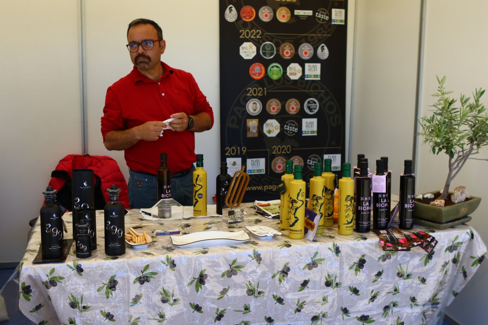 Ledesma ensalza la tradición salmantina con su Feria Alimentaria y Muestra Artesana