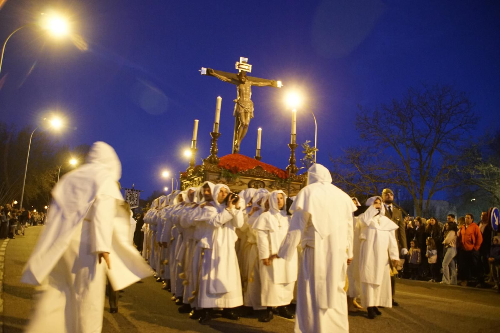 María Nuestra Madre y el Cristo del Amor y de la Paz en la procesión de la Semana Santa 2026 en Salamanca