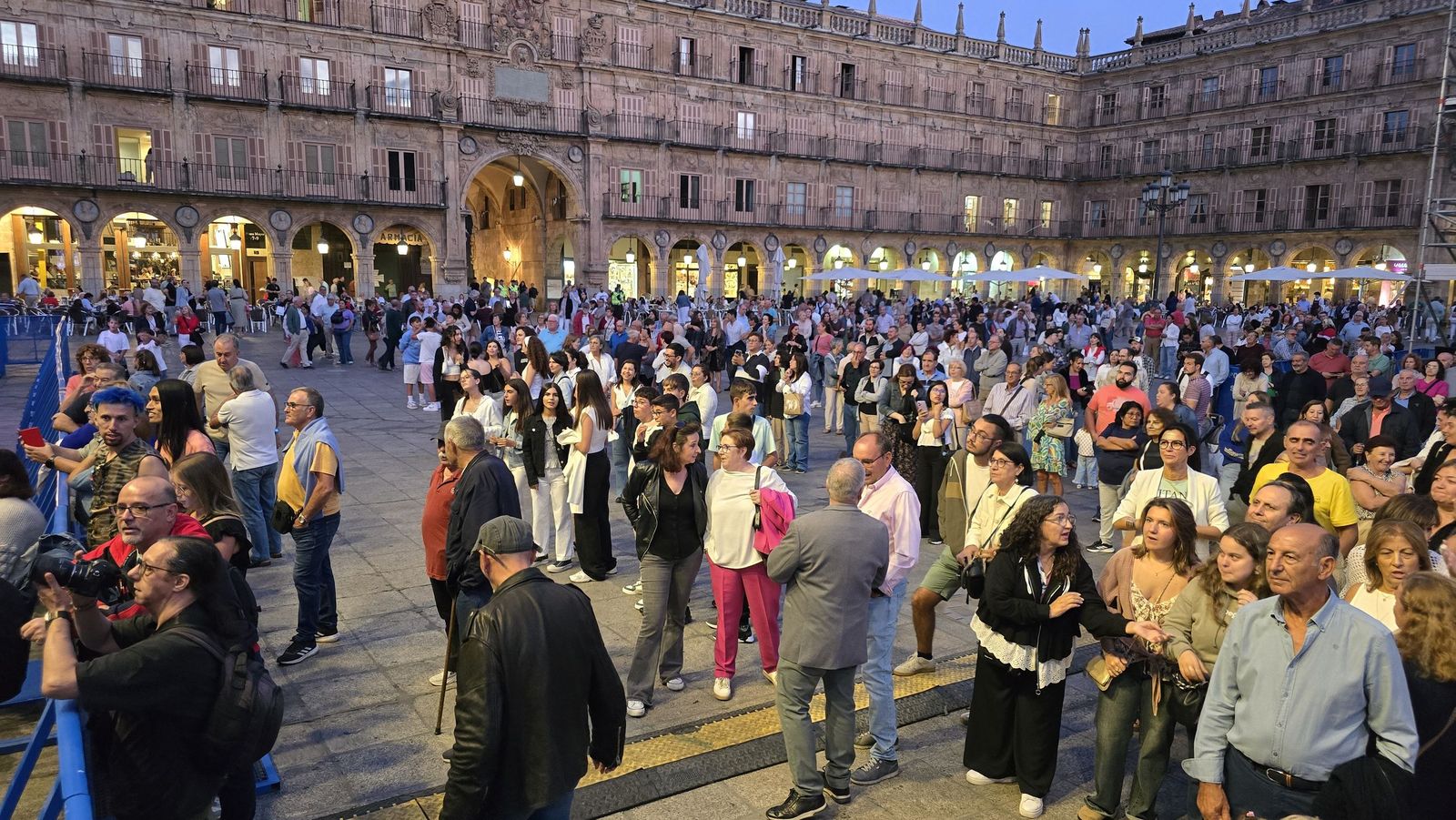 Concierto de Benbow en la Plaza Mayor