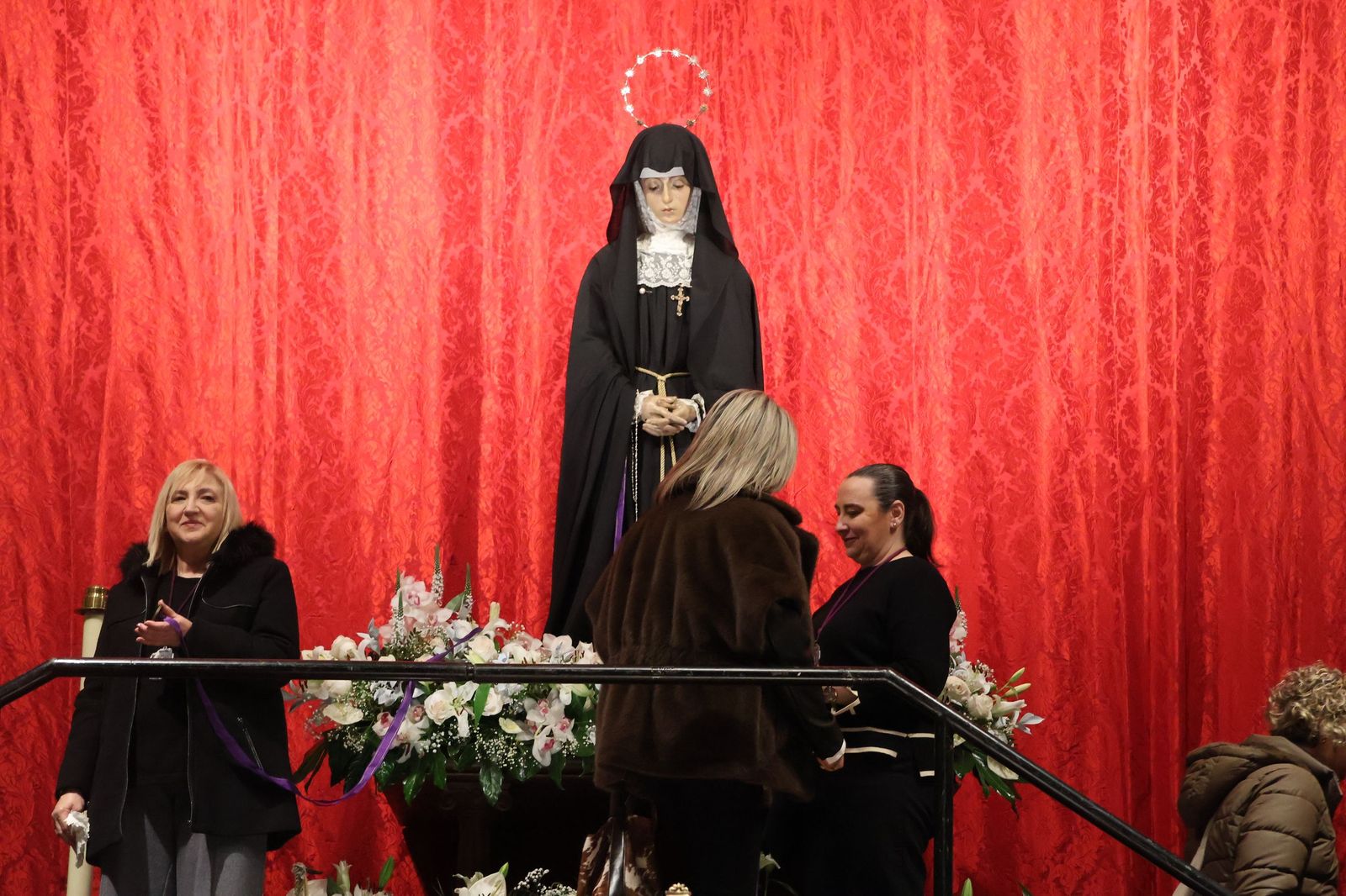 GALERÍA | Revive el acto de presentación de niños y bebés a la Virgen de la Soledad