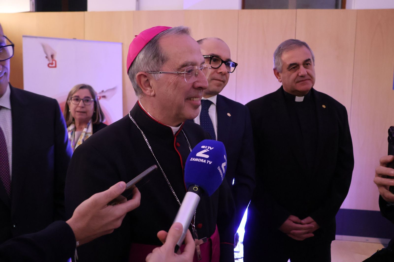 GALERÍA | El Ramos Carrión acoge la gala de aniversario de Cáritas Zamora