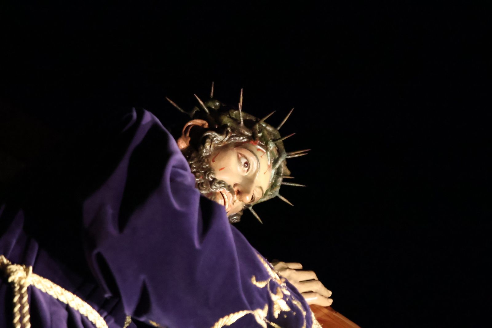 GALERÍA | Revive en imágenes la procesión de Jesús del Vía Crucis