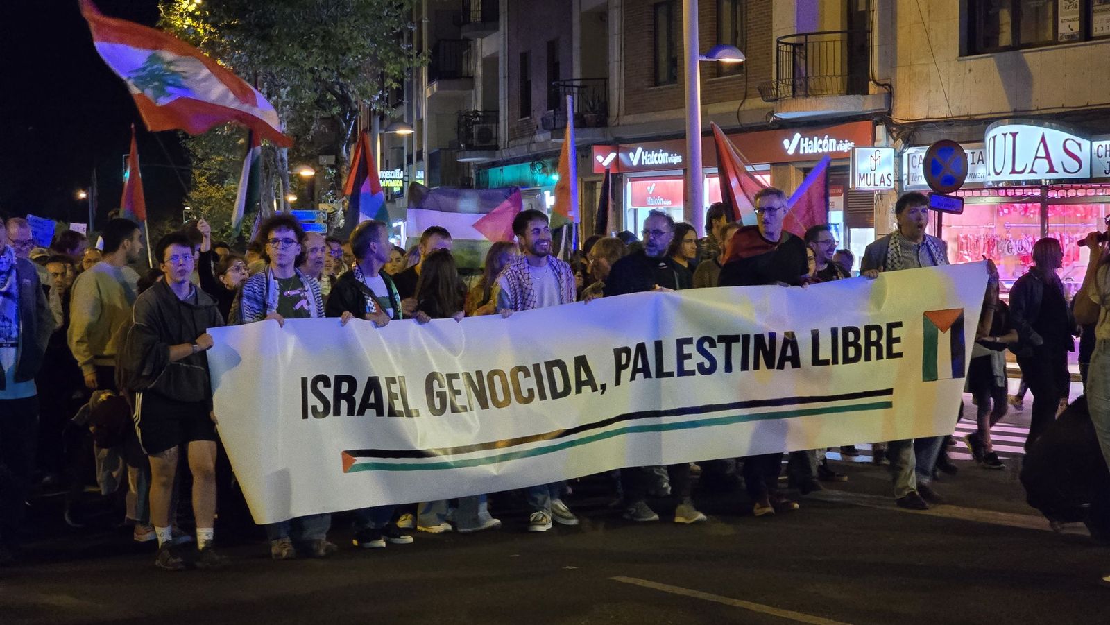 Una nueva concentración por Palestina toma las calles de Salamanca a última hora de la tarde de este 15 de octubre
