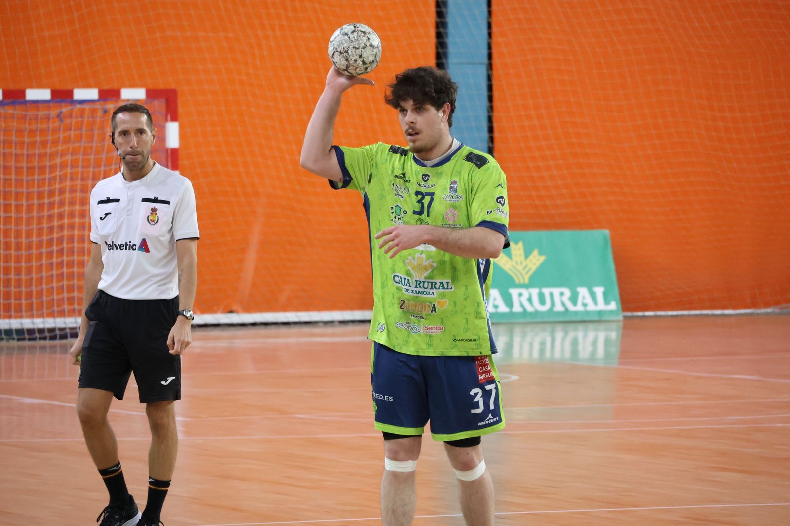 BM Zamora - Royal Premium Gijón (36).JPG