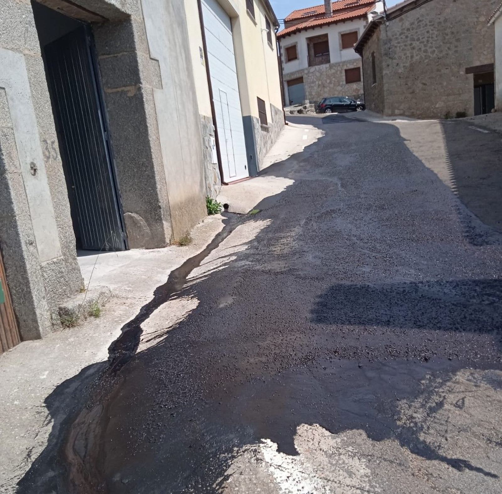 Puebla de San Medel, manchas de alquiltrán  (1)