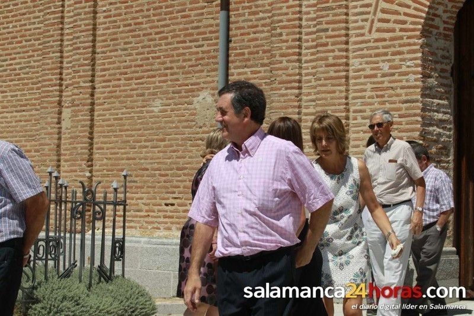 Misa y procesión en Palacios Rubios