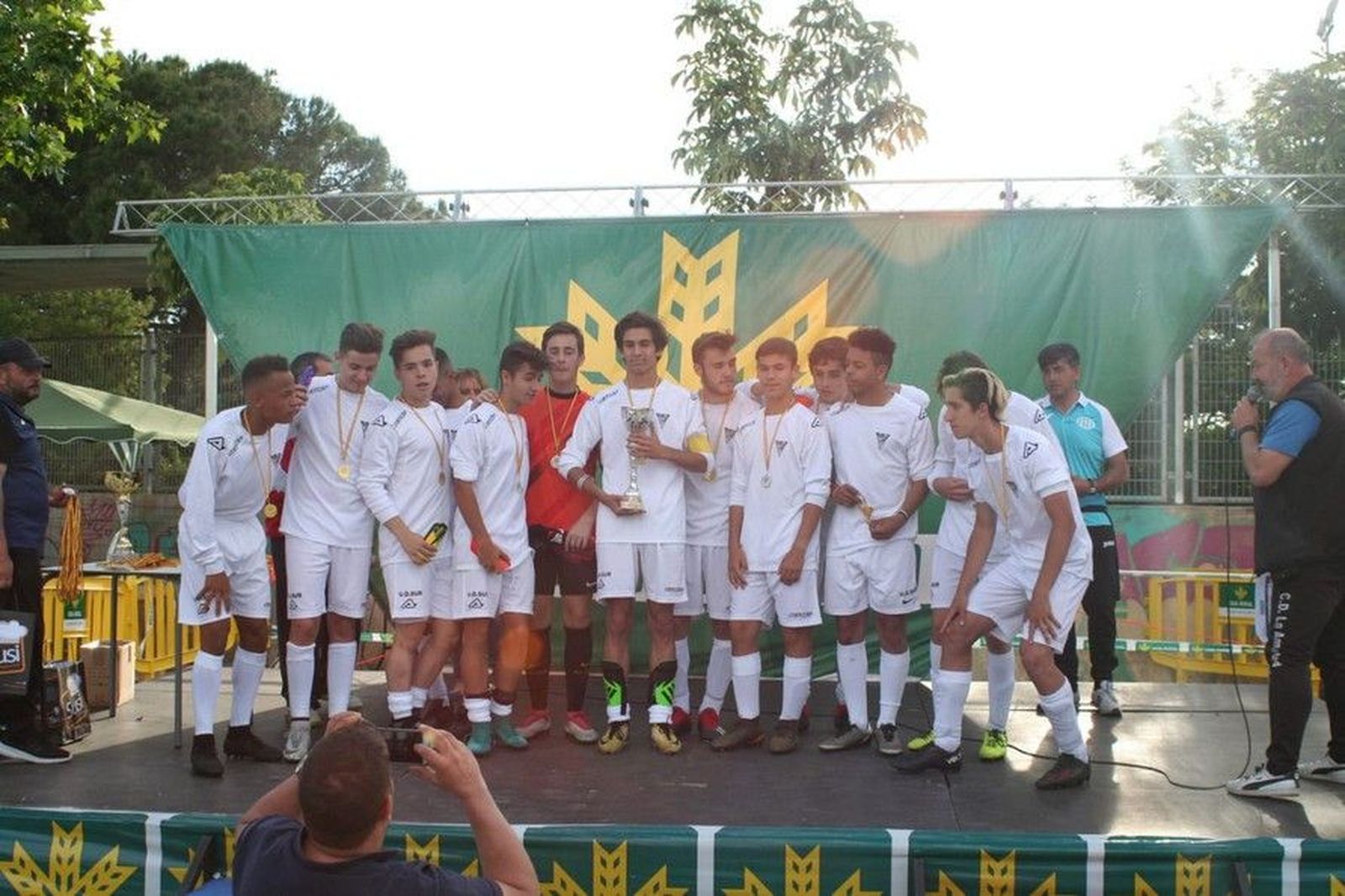 WhatsApp Image 2019 06 10 at 14.19.27 (1)