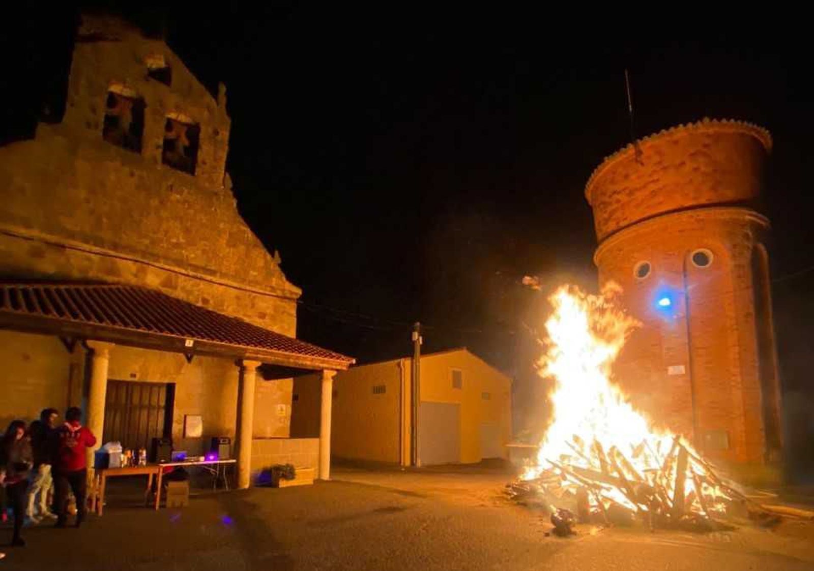 Cazurra recupera sus fiestas