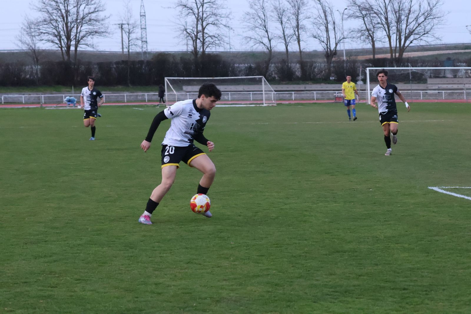 Unionistas B - Atlético Mansillés