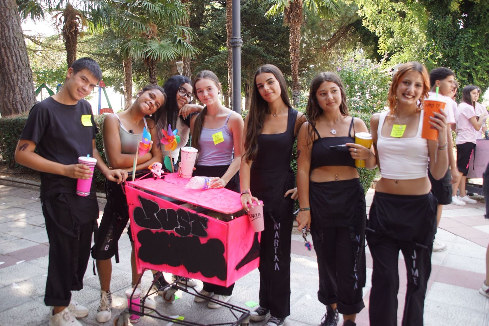 Desfile de peñas Alba de Tormes 2025